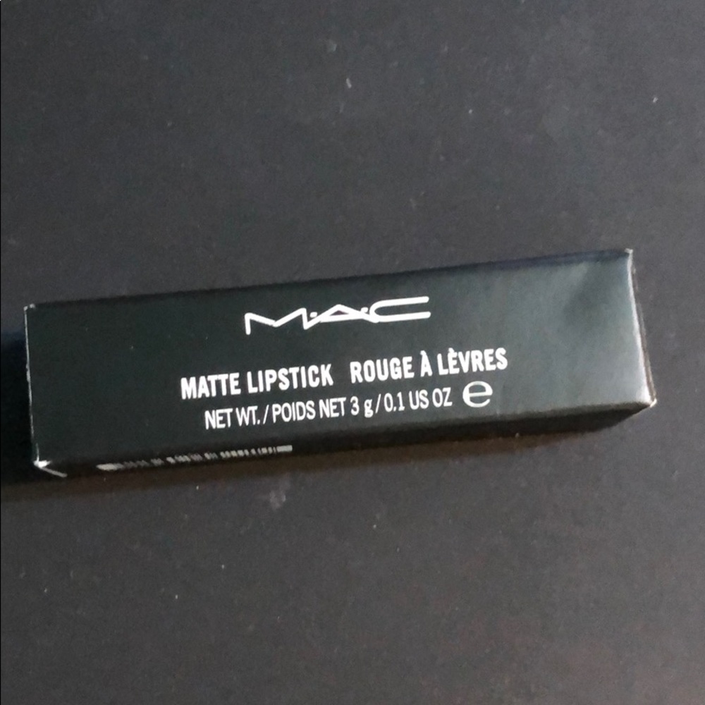 Max russian red lipstick